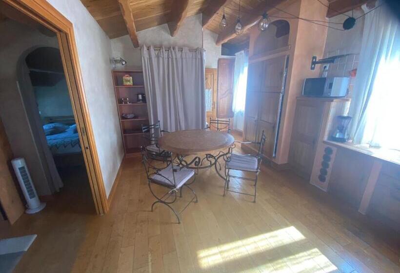 آپارتمان 1 خوابه, Le Mas Des Mathes, Chambres D Hôtes, Studios
