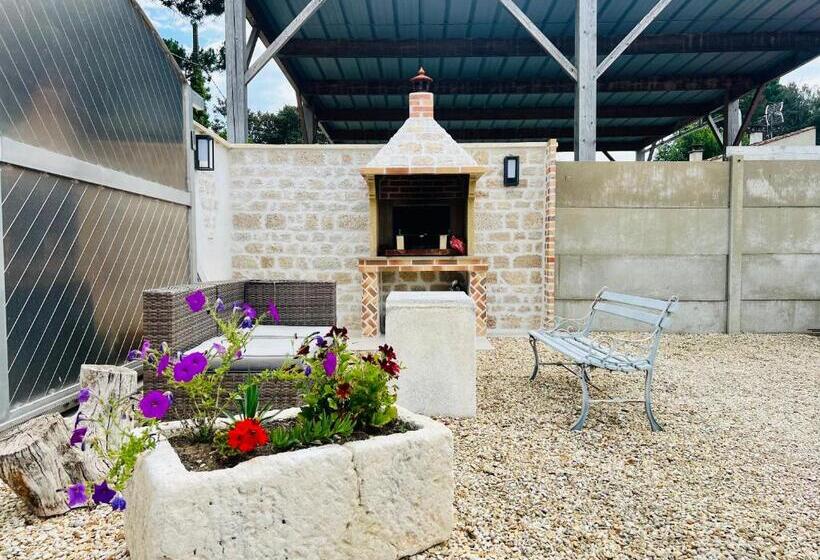 استودیوی استاندارد, Le Mas Des Mathes, Chambres D Hôtes, Studios