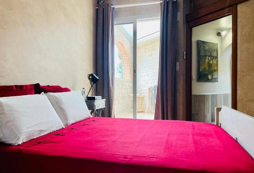 آپارتمان 1 خوابه با تراس, Le Mas Des Mathes, Chambres D Hôtes, Studios