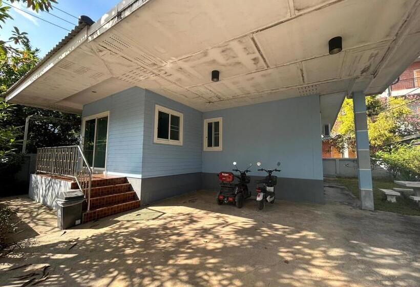 침실 3개 주택, Uthaithani Resort