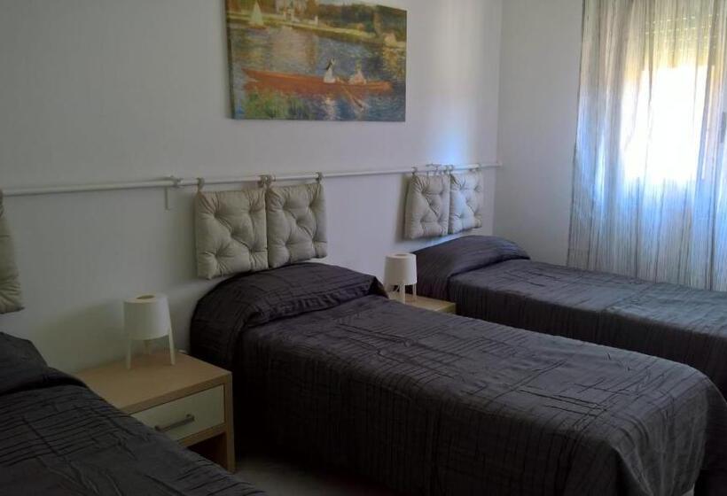 اتاق خانوادگی, Agorà Rooms
