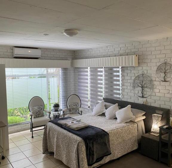 اتاق لوکس, White River B & B