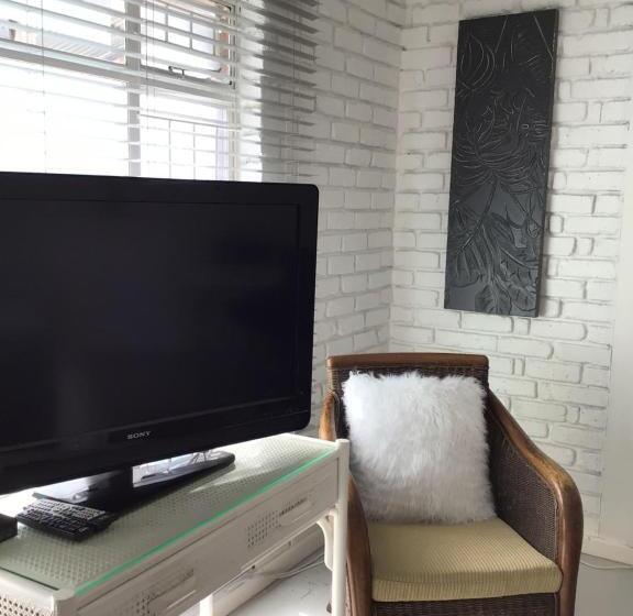 اتاق استاندارد, White River B & B