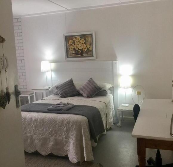 اتاق استاندارد, White River B & B