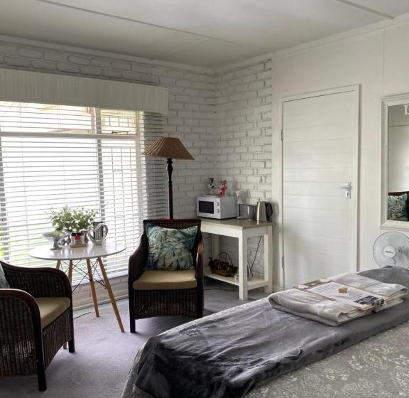 اتاق استاندارد, White River B & B