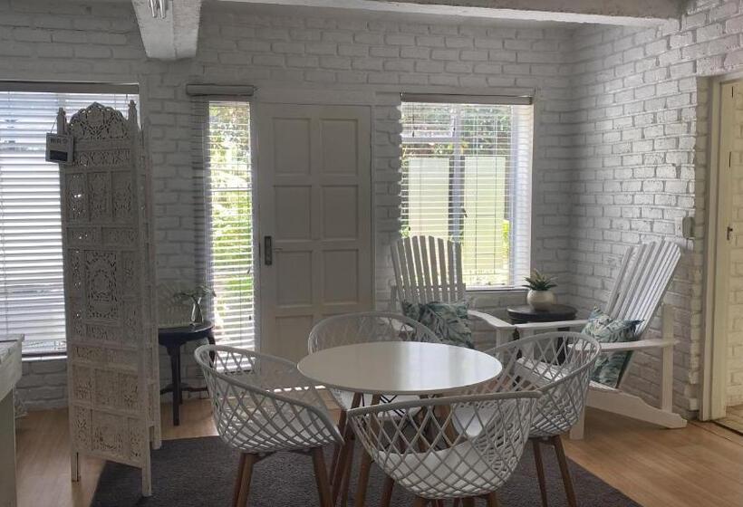 اتاق لوکس, White River B & B