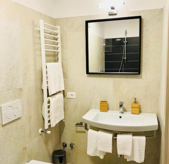 اتاق استاندارد, B&b Red Village