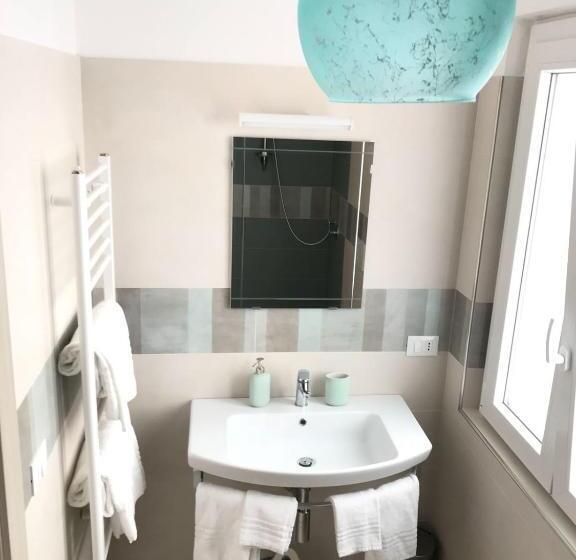 اتاق استاندارد, B&b Red Village