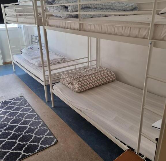 Classic Vierpersoonskamer, Torsby Vandrarhem