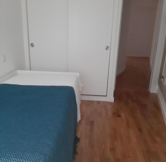 آپارتمان 1 خوابه با بالکن, Casa Da Travessa