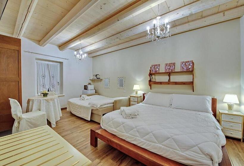 اتاق سوپریور چهار تخته, Villa Rossella Rooms