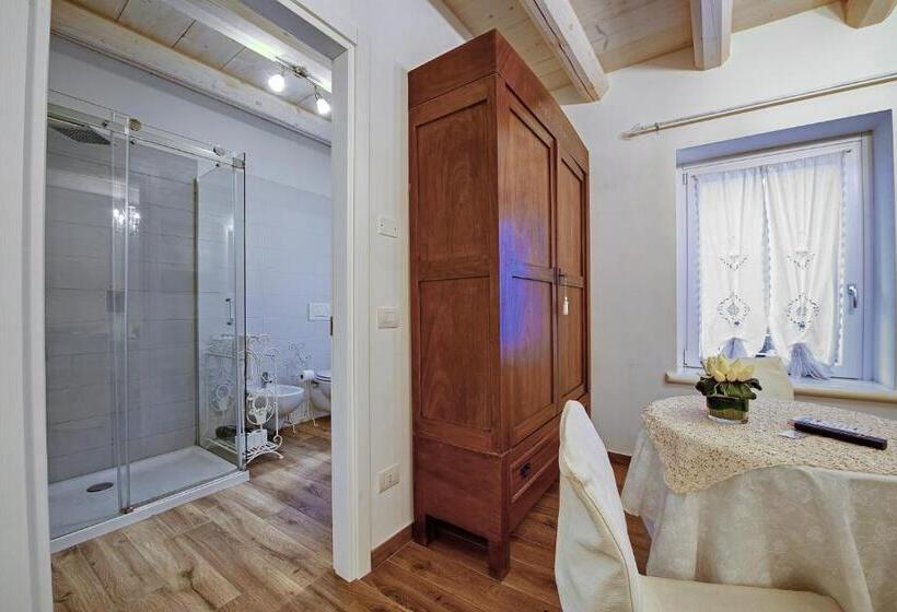 اتاق سوپریور چهار تخته, Villa Rossella Rooms
