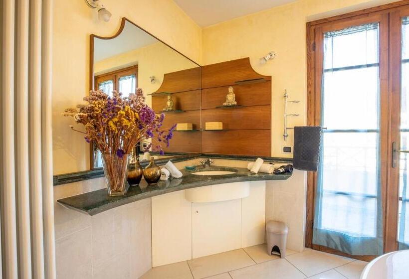 Номер Стандарт с Балконом, La Stagione Dell Arte B&b