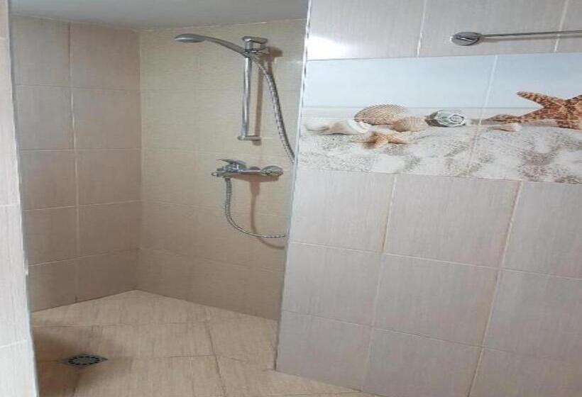 ３ベッドルームハウス, Arts Guest House  Beautiful Villa For 6 Persons