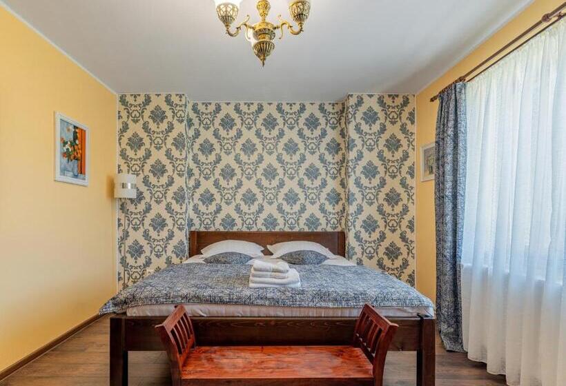Номер Стандарт, Casa Saraste
