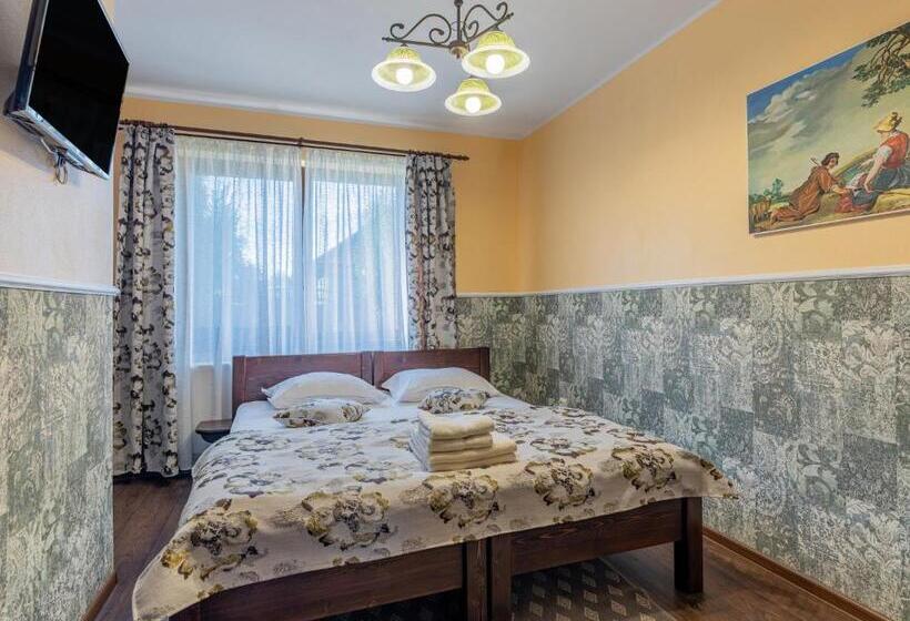 Номер Стандарт, Casa Saraste