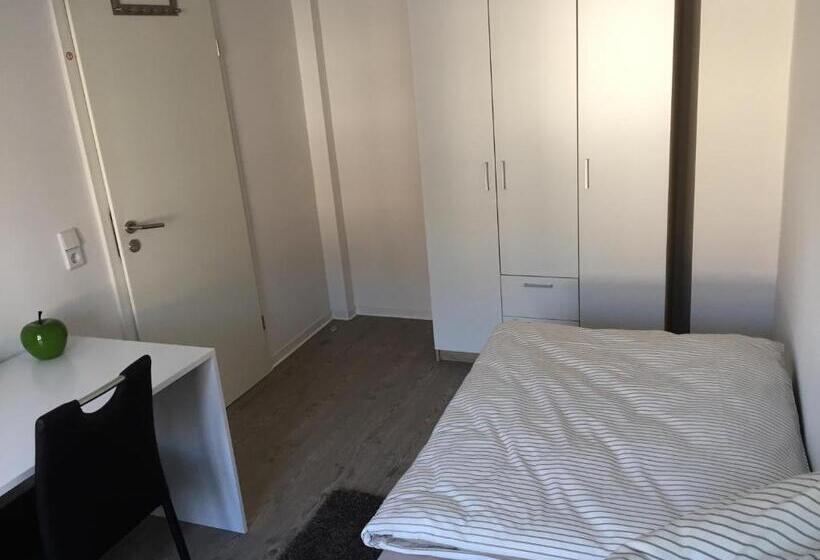 Quarto Economy Individual, Leipzig In