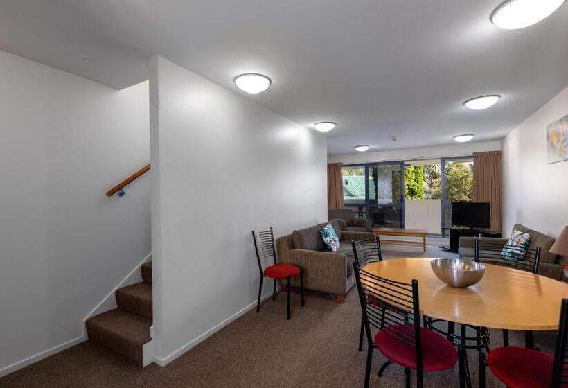 Апартаменты 3 Спальни, Bella Vista Motel & Apartments Christchurch