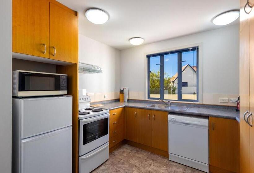 Апартаменты 2 Спальни, Bella Vista Motel & Apartments Christchurch