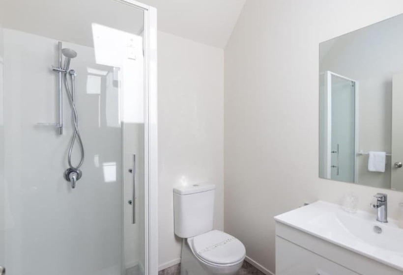 Апартаменты 2 Спальни, Bella Vista Motel & Apartments Christchurch