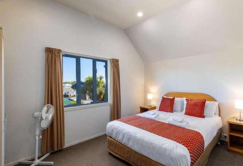 Апартаменты 2 Спальни, Bella Vista Motel & Apartments Christchurch