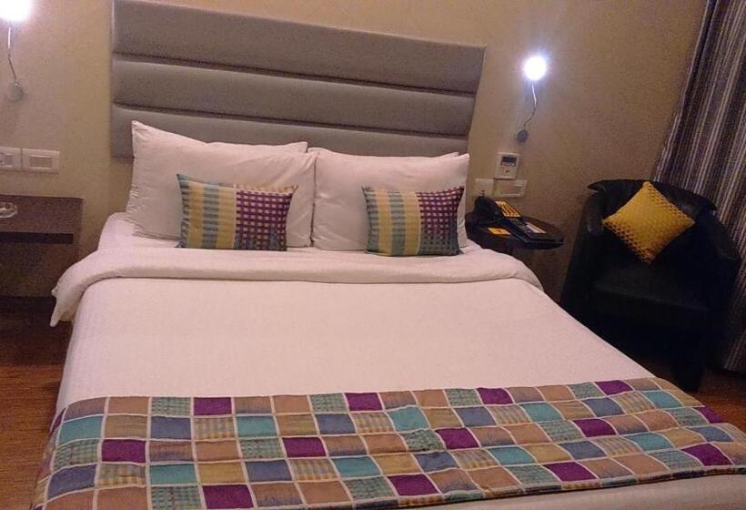 Номер Стандарт, Keys Select By Lemon Tree Hotels, Whitefield, Bengaluru