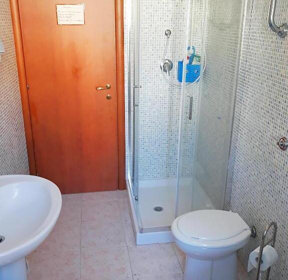 Трехместный Номер Стандарт Совместная Ванная, B&b Il Cortile Del Sole