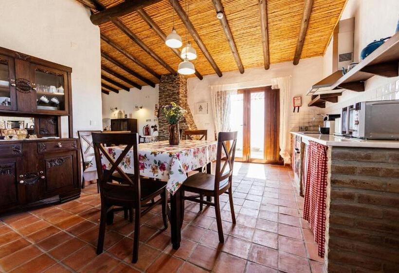 Вилла 2 Спальни, Agroturismo Flores Do Campo