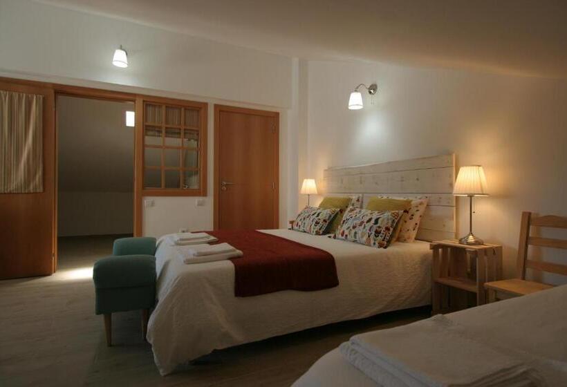 Quarto Triplo Estandar Vista Jardim, Casa Lagoa