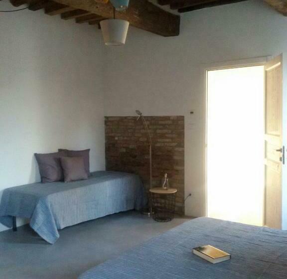 اتاق استاندارد, Zucchero Sui Baffi  Food Lovers B&b