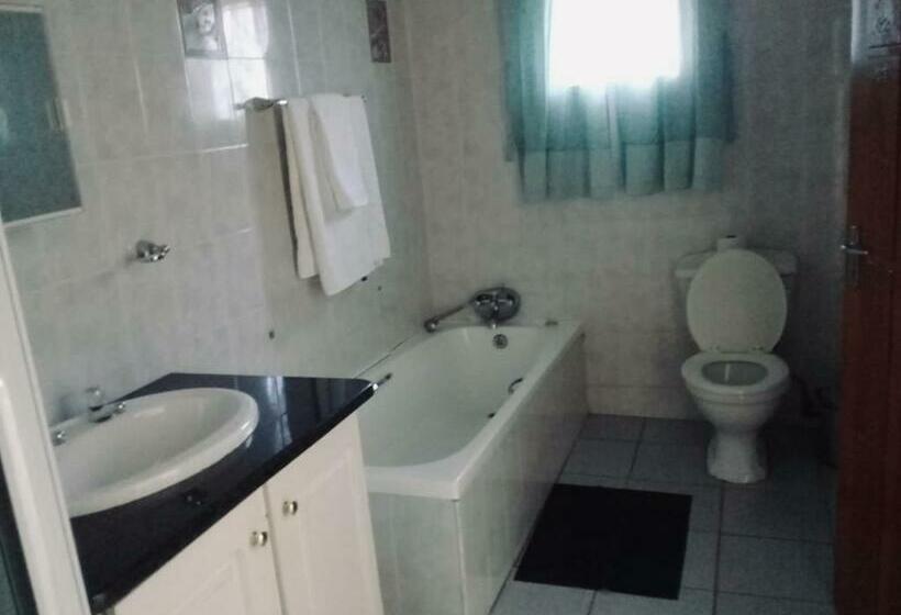 اتاق استاندارد, Tropical Paradise Guest House
