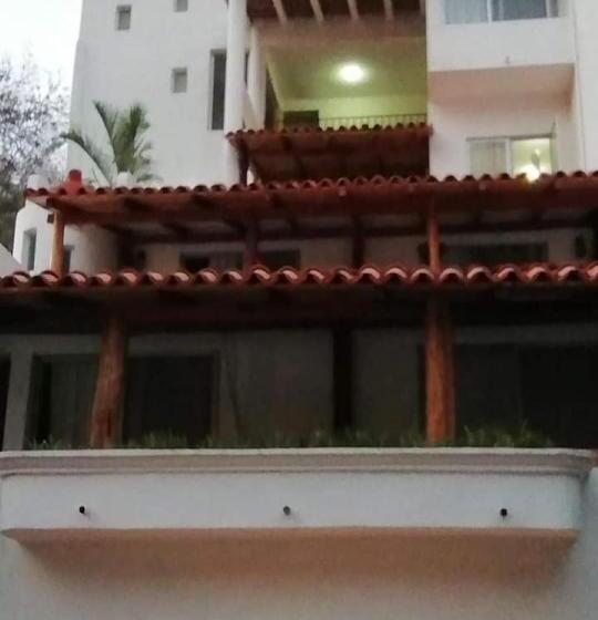 １ベッドルームアパートメント, La Vivienda Villa