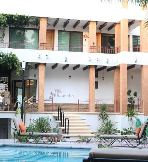 اتاق استاندارد با بالکن, Casa Bugambilias