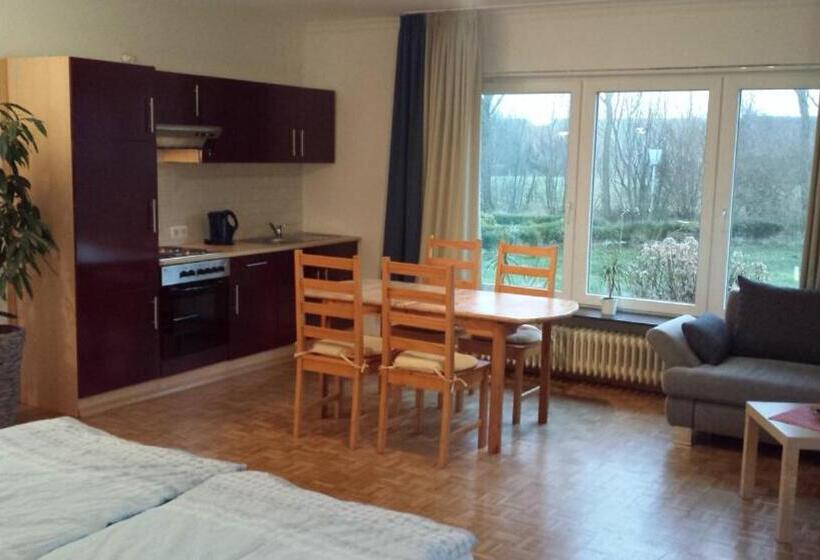 Апартаменты 1 Спальня Вид на Сад, Landhaus Leuchtfeuer Nordseeinsel Pellworm