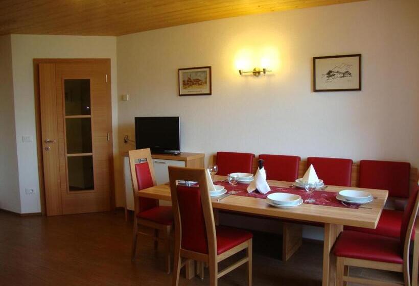 Апартаменты 2 Спальни, Thalerhof