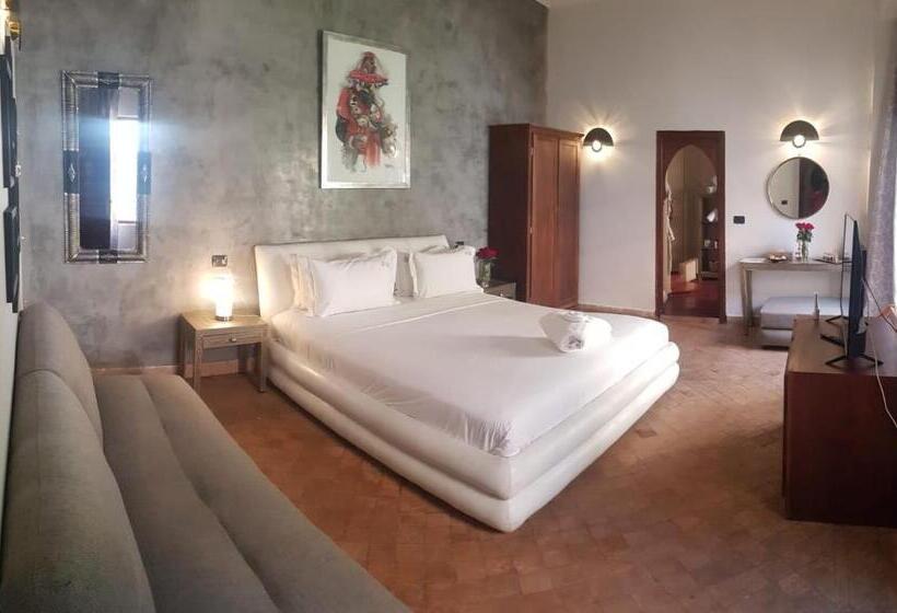 سوییت, Riad Les Ammonites And Spa