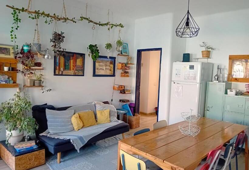Номер Стандарт, Ethic Surf House