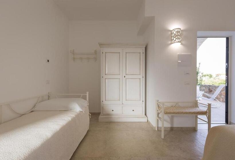اتاق استاندارد چهار تخته, Dimora San Quirico   Rooms & Food