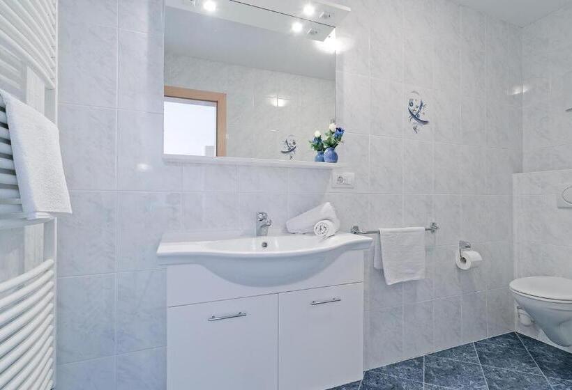 Апартаменты 2 Спальни, Alpegger