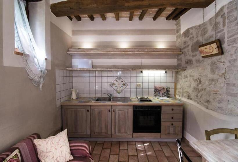 Escritório Estándar, Bio Agriturismo Montemenardo Apartments