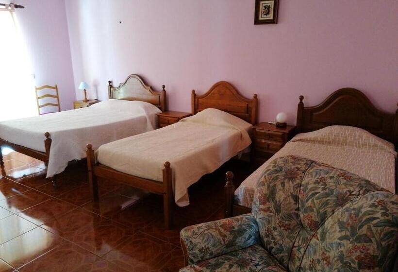 Семейный Номер, Alojamento Local Lindo Verde