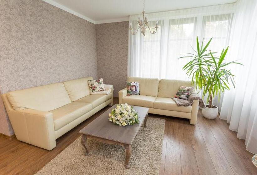 اتاق استاندارد, Park Apartments