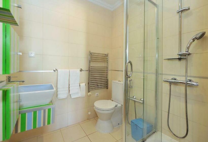 سوییت لوکس, Cosy Bedrooms Guest House
