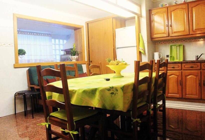 اتاق استاندارد, Guesthouse Pombinha