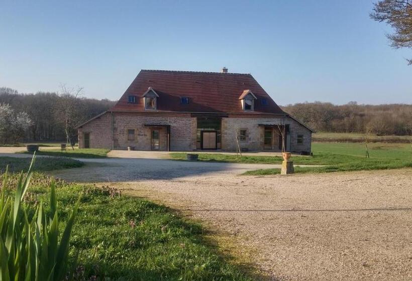 침실 3개 주택, Hameau Des Damayots
