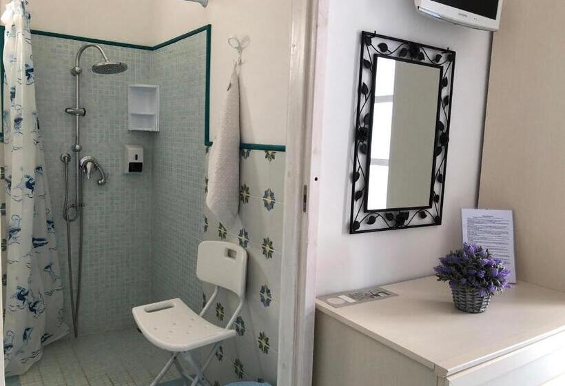 Quarto Estandar Cama King, La Casa Del Limoneto