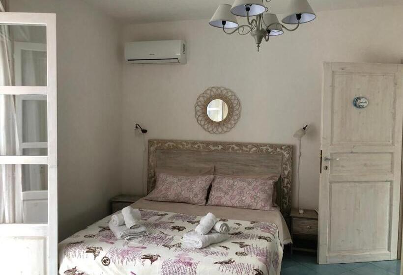 Quarto Estandar Cama King, La Casa Del Limoneto