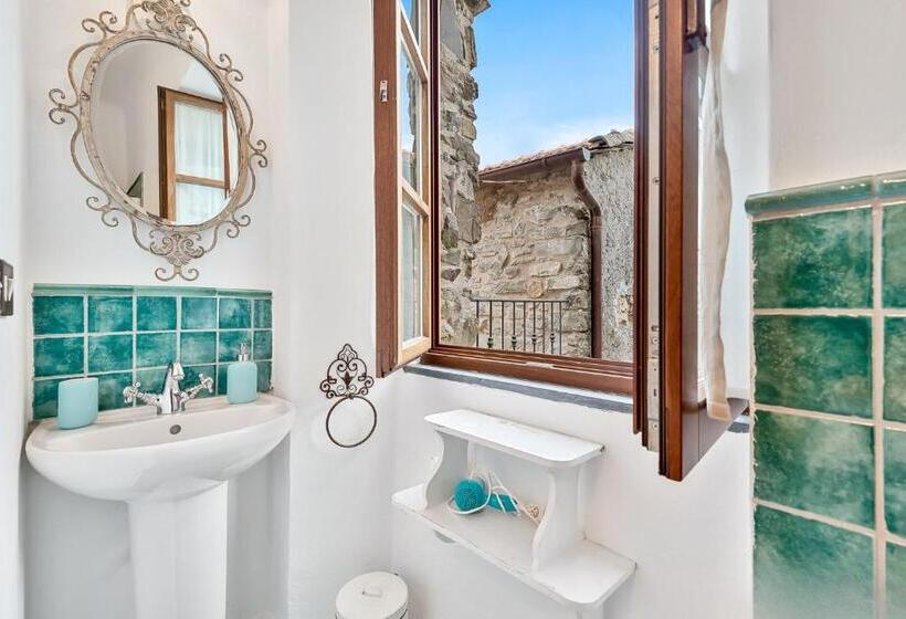 Quarto Estandar com Terraço, Un Ottima Annata B&b
