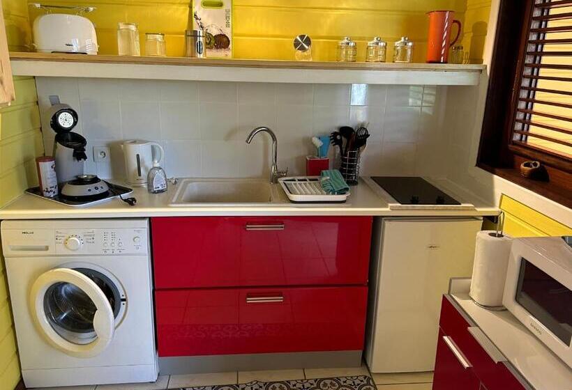 کابین, L Escale Tropicale
