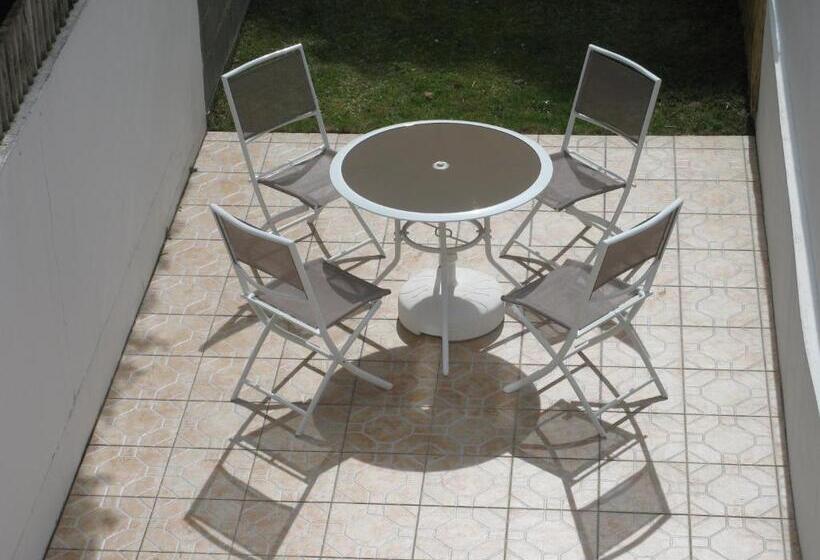 خانه 2 خوابه, Villa Des Bains De Mer Avec Balcon Et Vue, Terrasse, 300 M Plage, 2 Chambres, Velos Fournis à Mers L